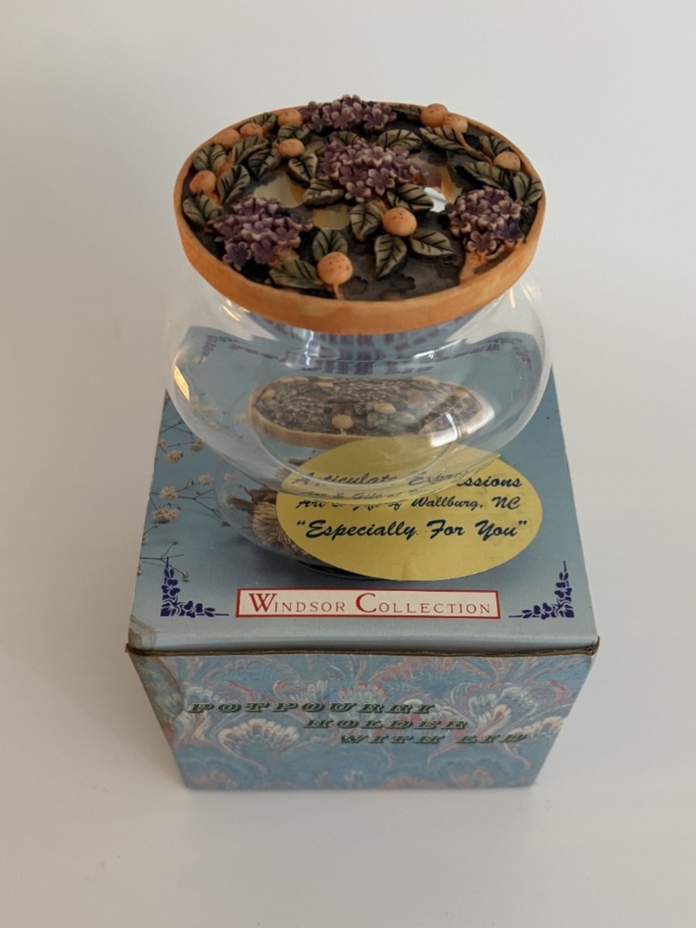 Vintage Potpourri Bowl Holder – Glass Base & Ceramic Lid – Fruit & Floral Design